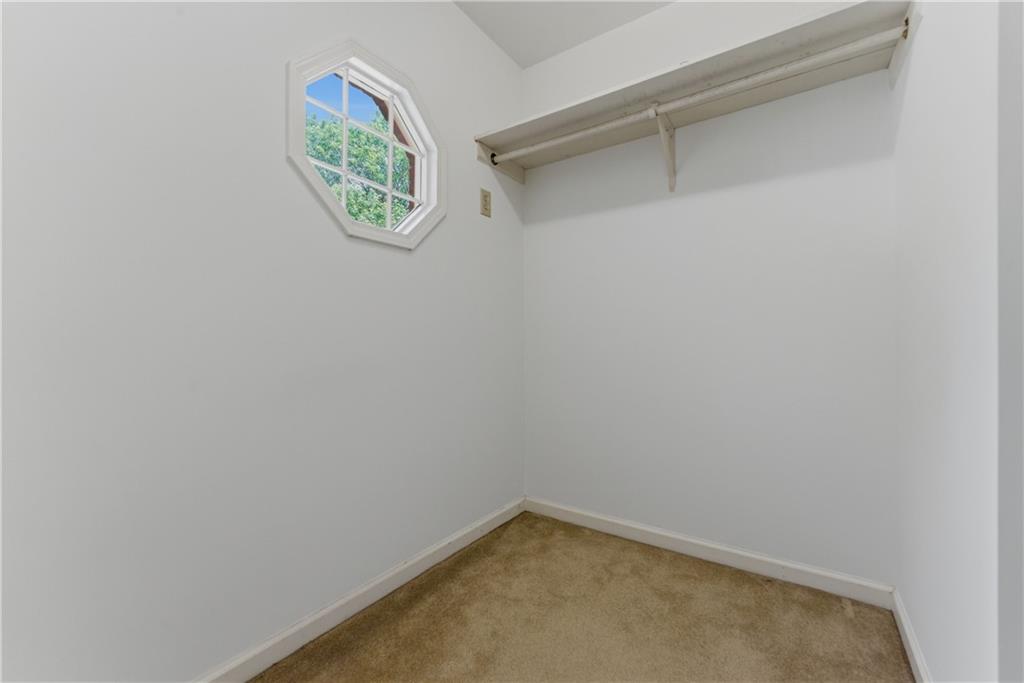 1911 Leonidas Trail NW