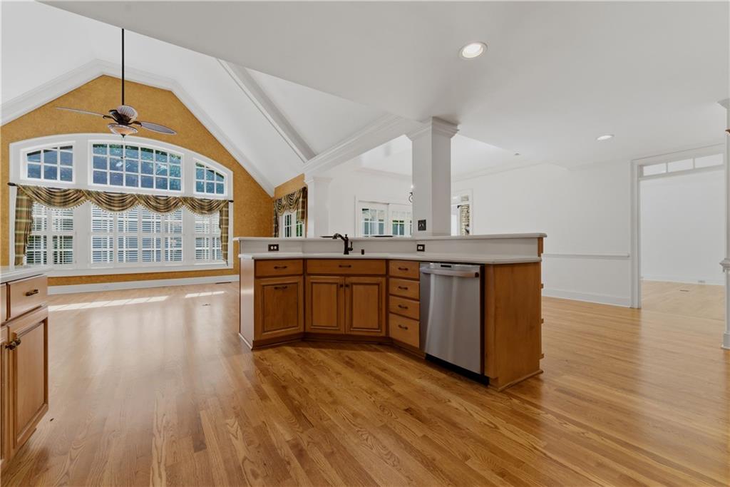 1911 Leonidas Trail NW