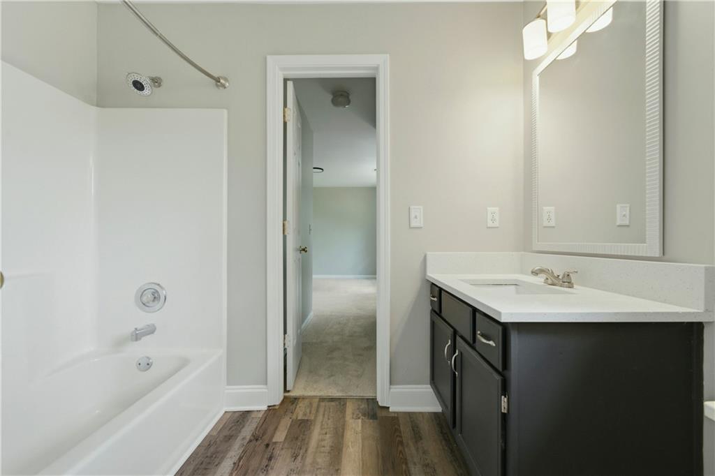 2110 November Court NW
