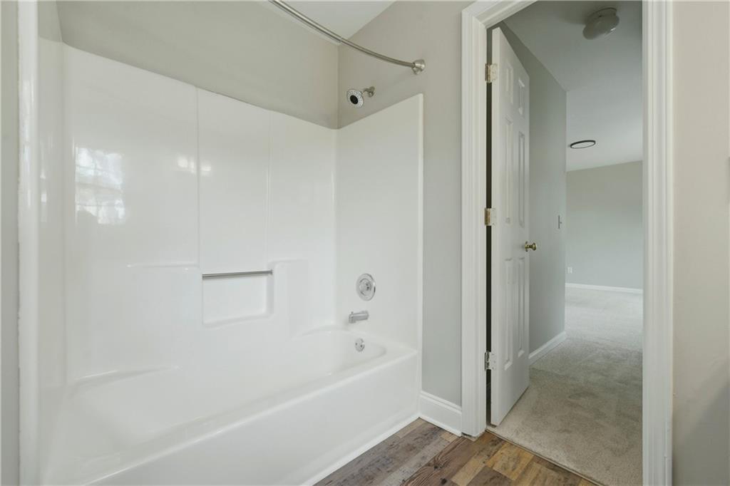 2110 November Court NW