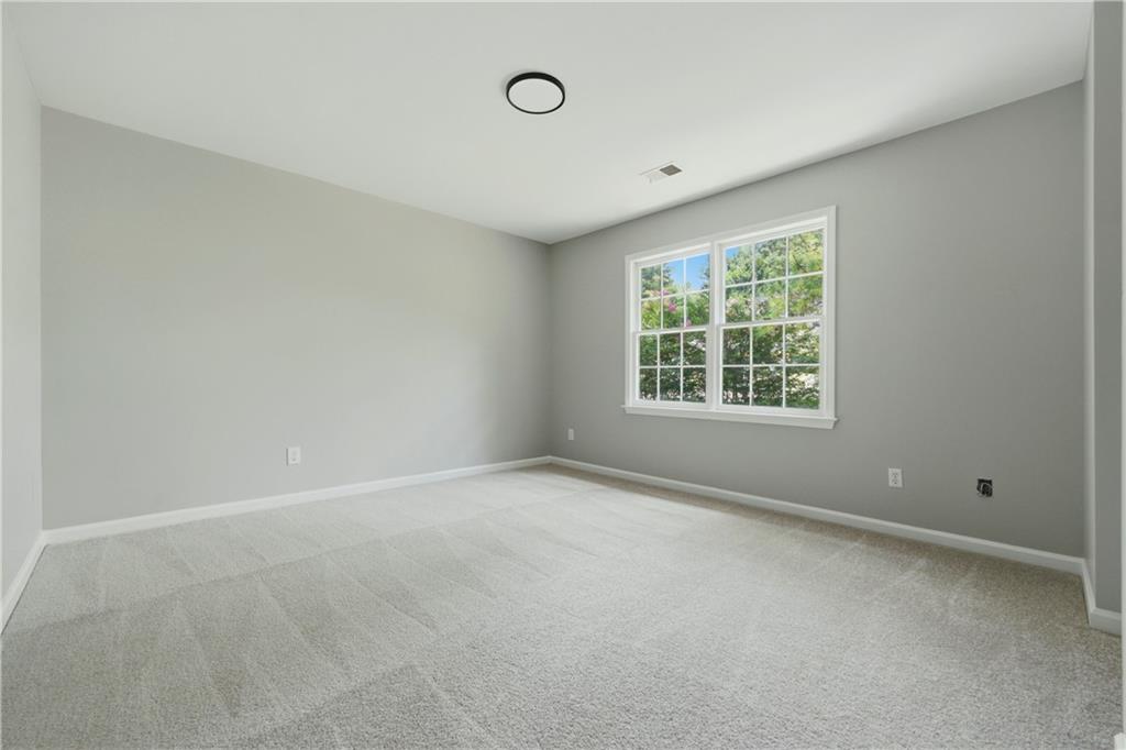 2110 November Court NW
