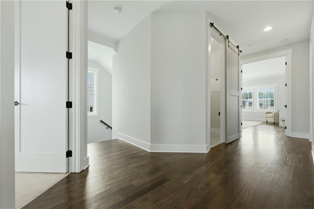 559 S Club Drive