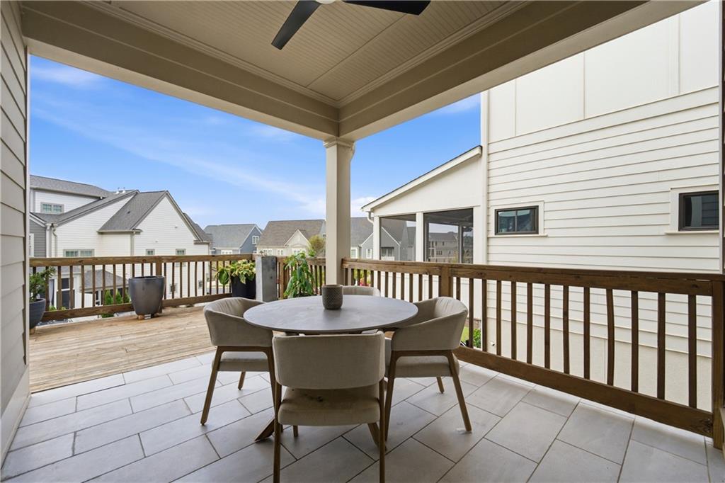 559 S Club Drive