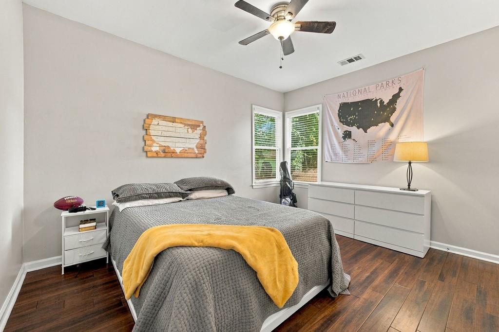 1028 Legacy Walk