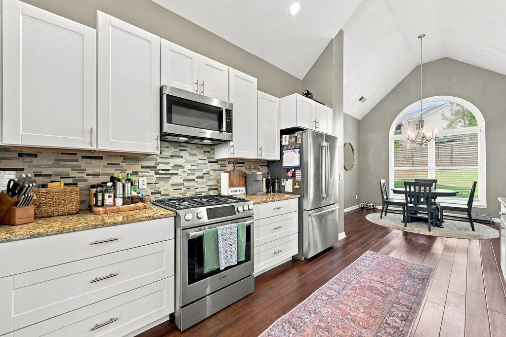 1028 Legacy Walk