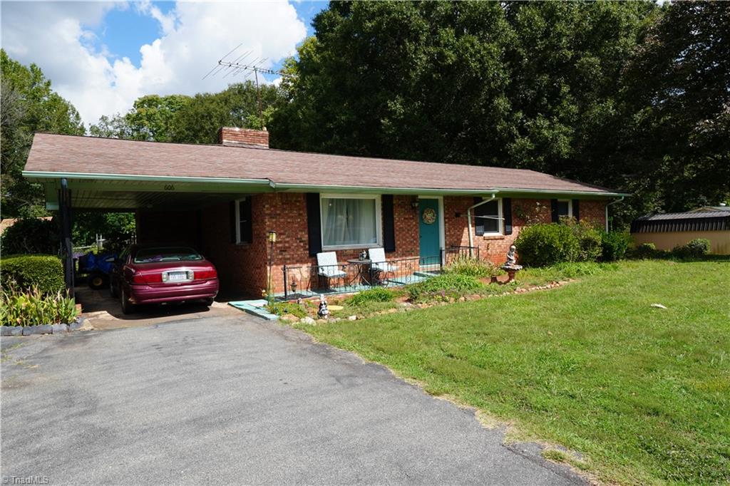 606 Old Mountain Road