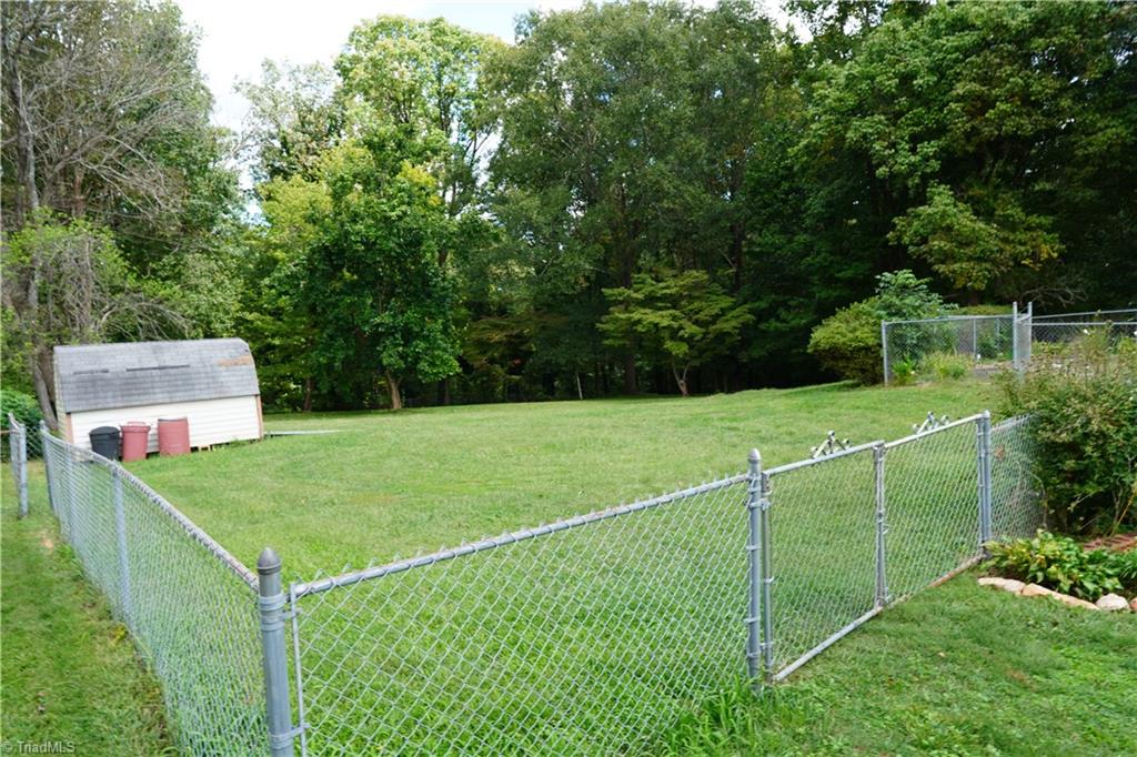 606 Old Mountain Road