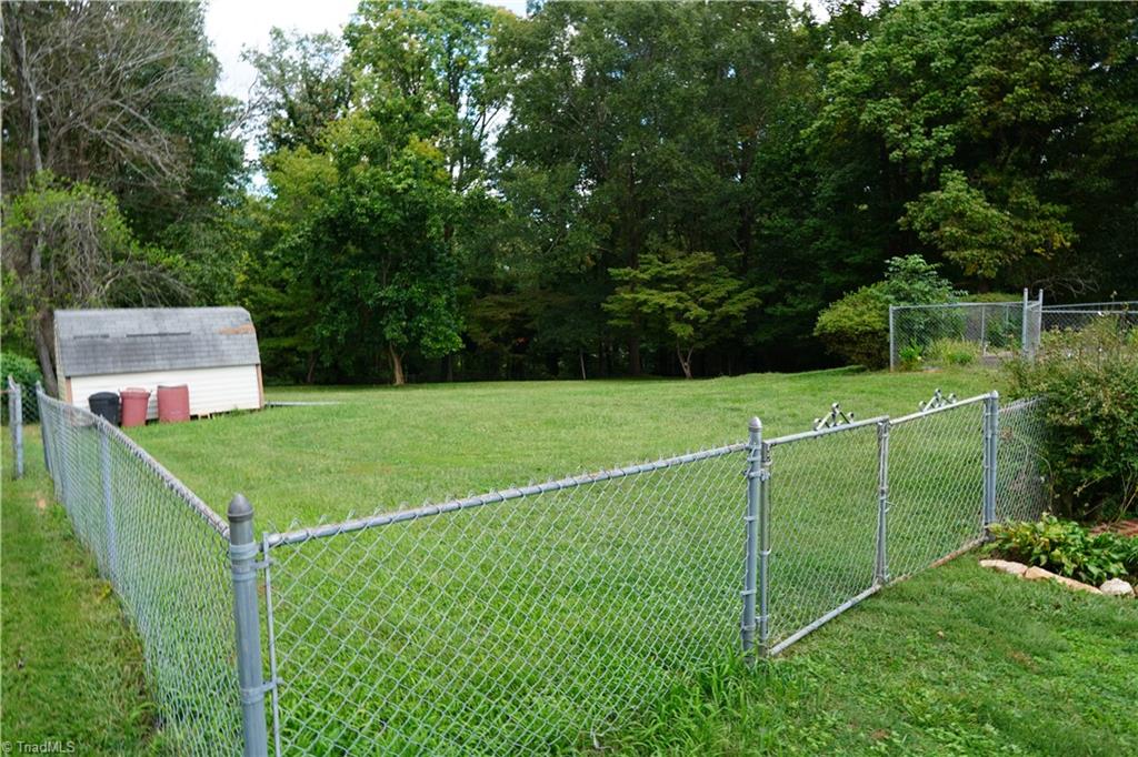 606 Old Mountain Road
