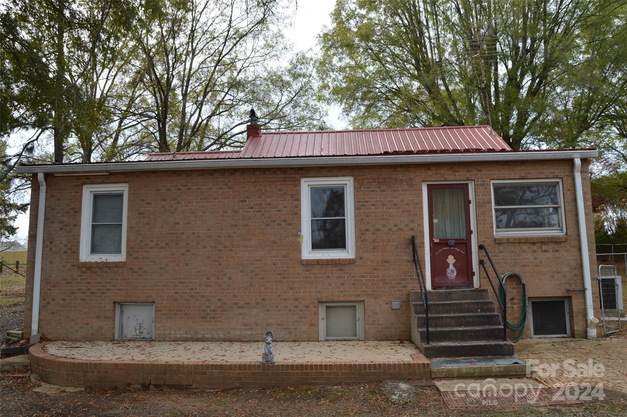 235 Linwood Road