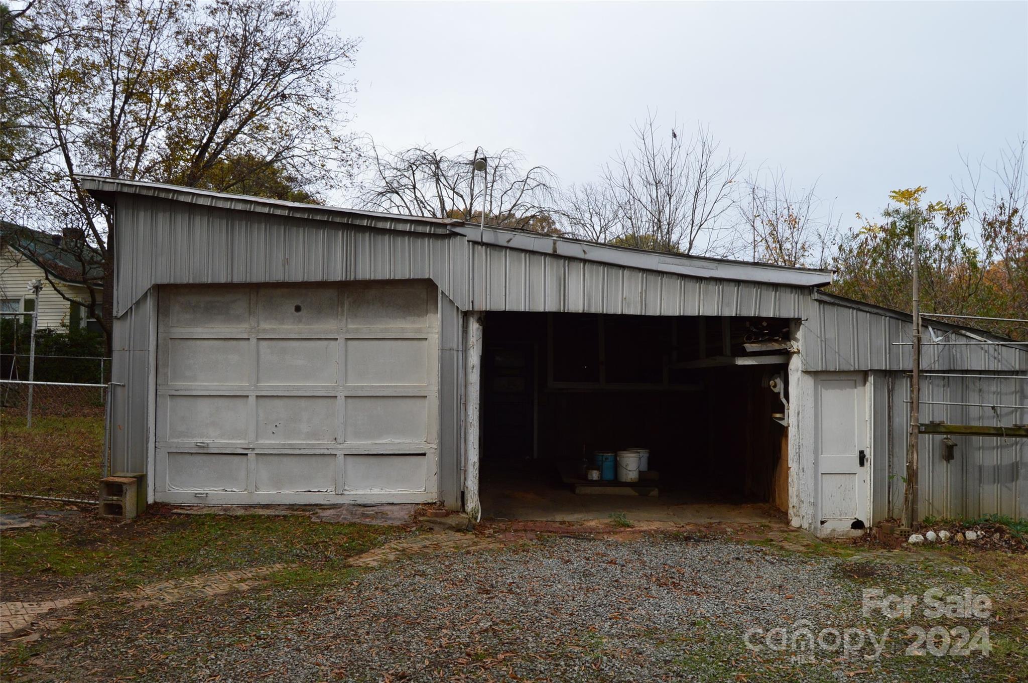 235 Linwood Road