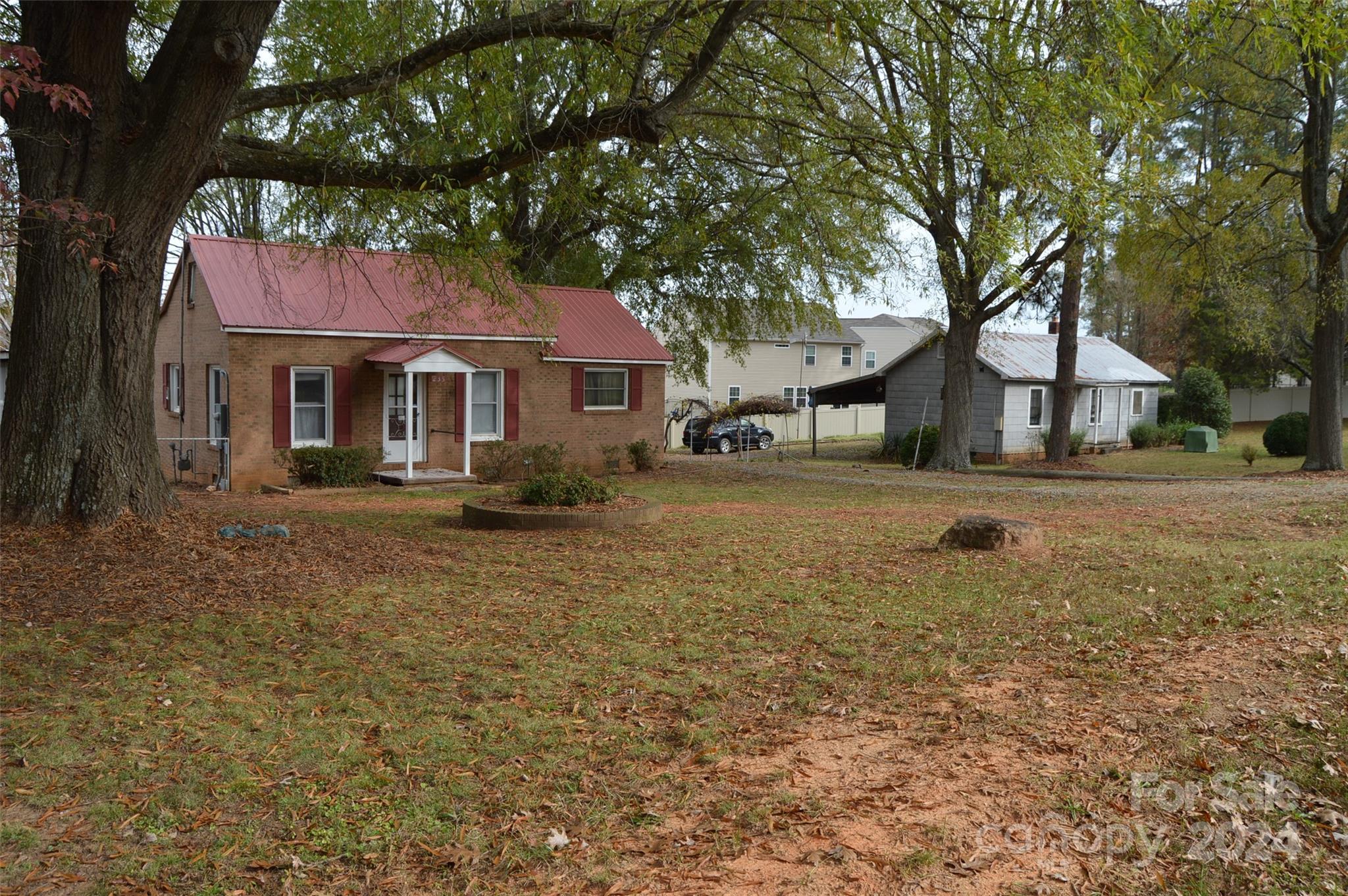 235 Linwood Road