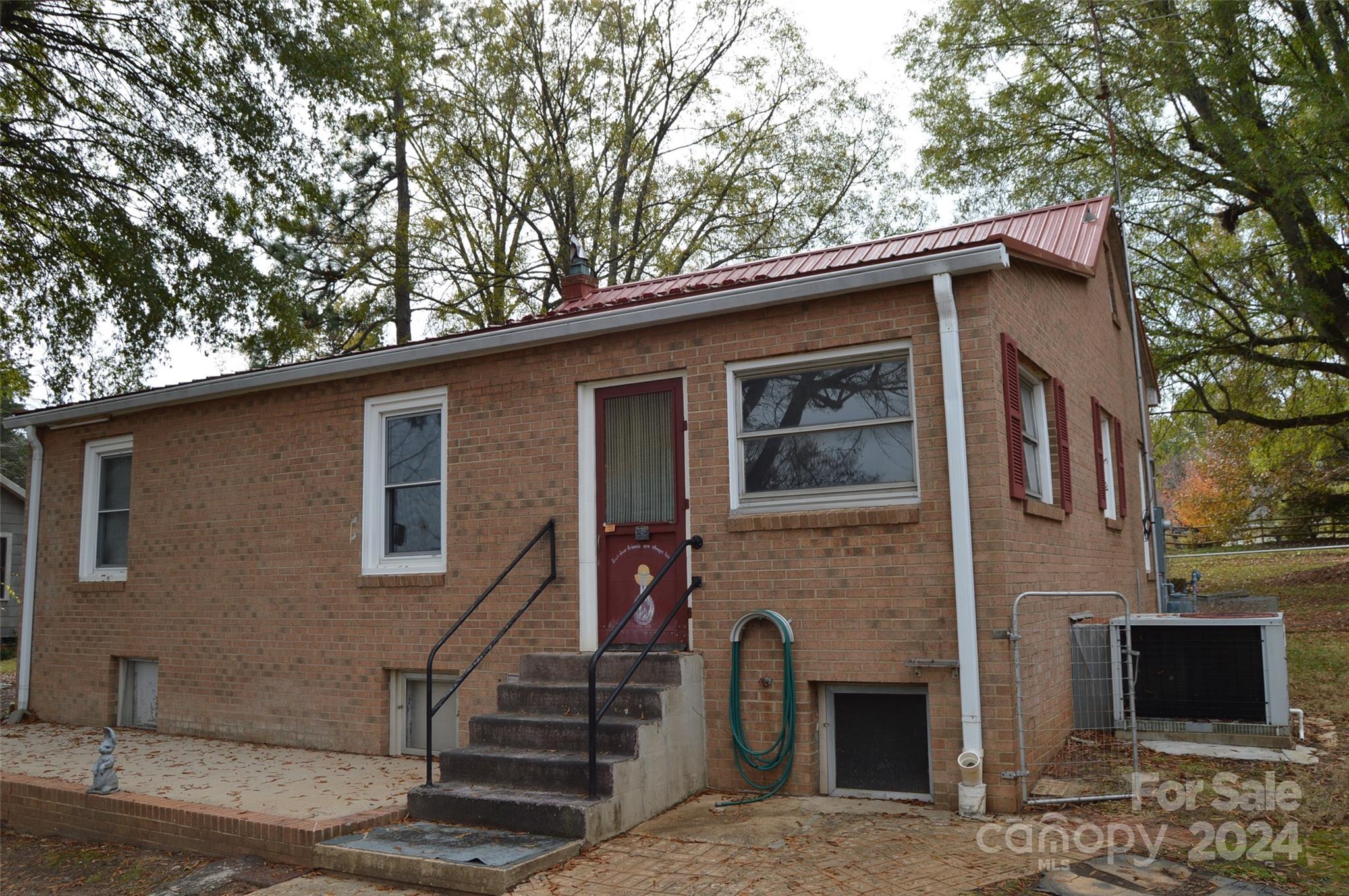 235 Linwood Road