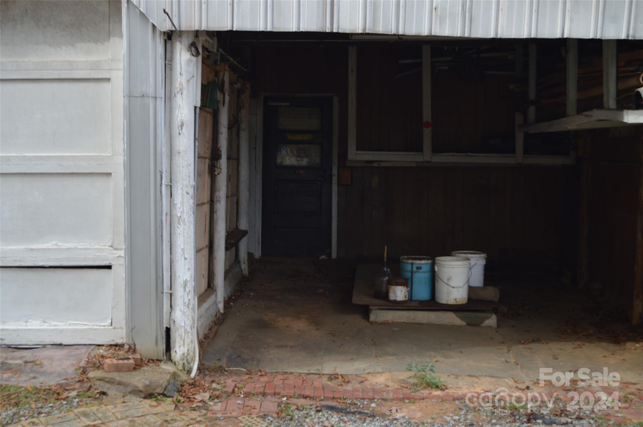 235 Linwood Road