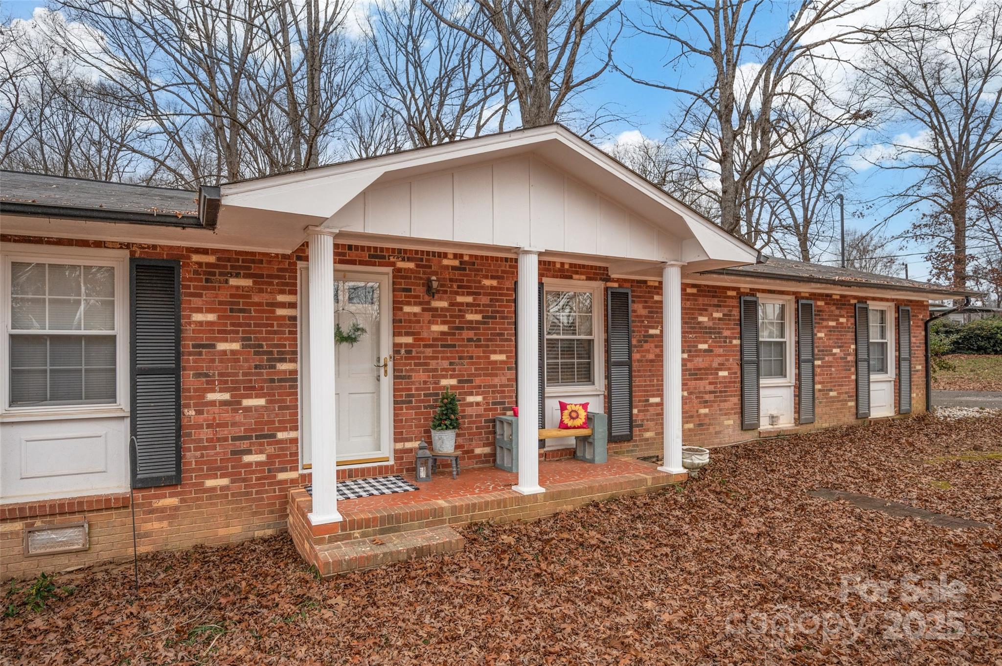 132 Holman Road
