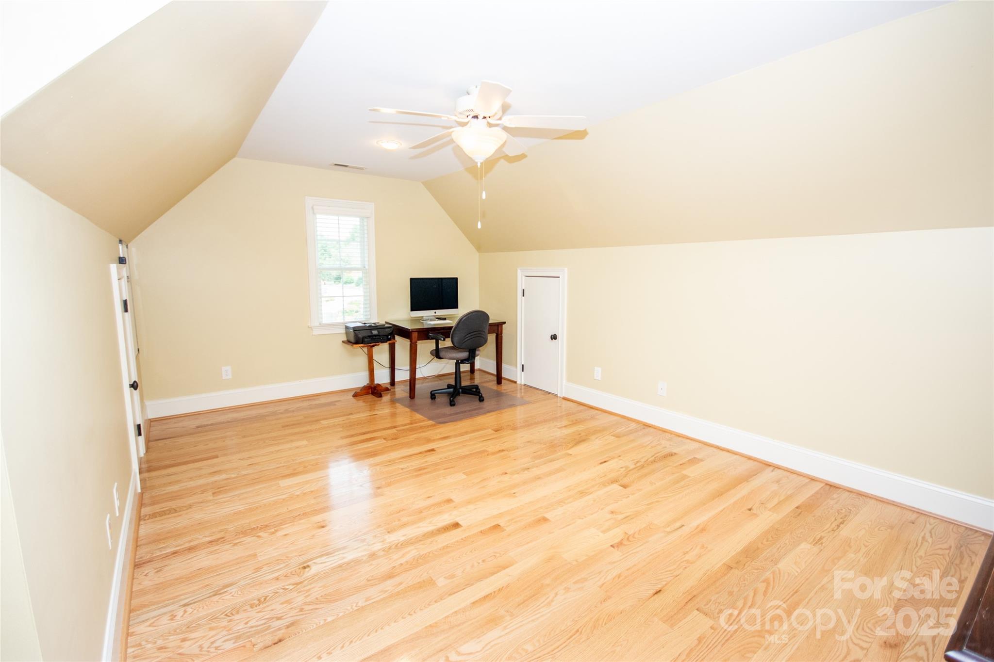 117 Foxglove Drive