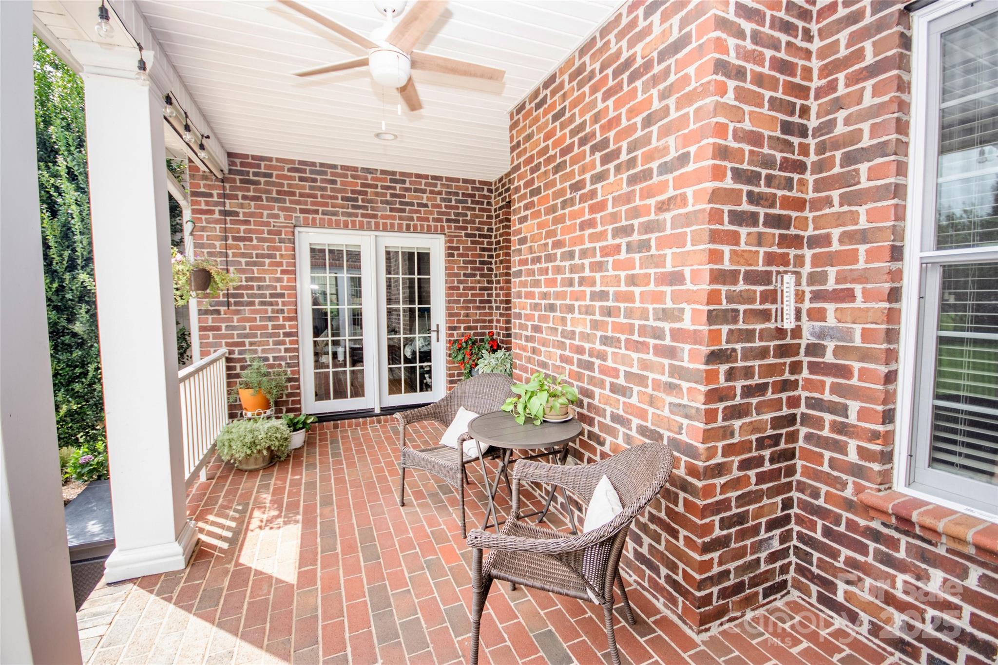 117 Foxglove Drive