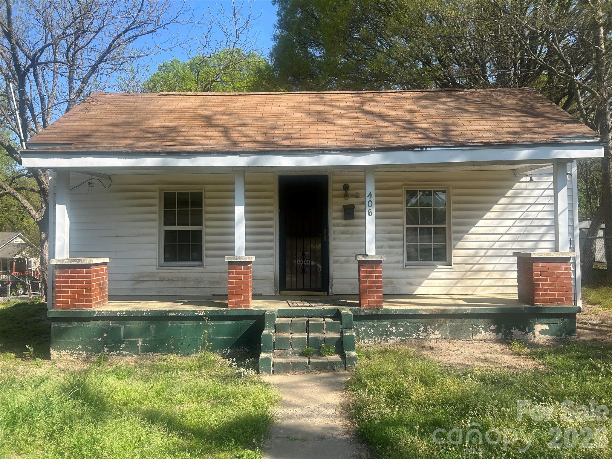 406 Sharpe Street