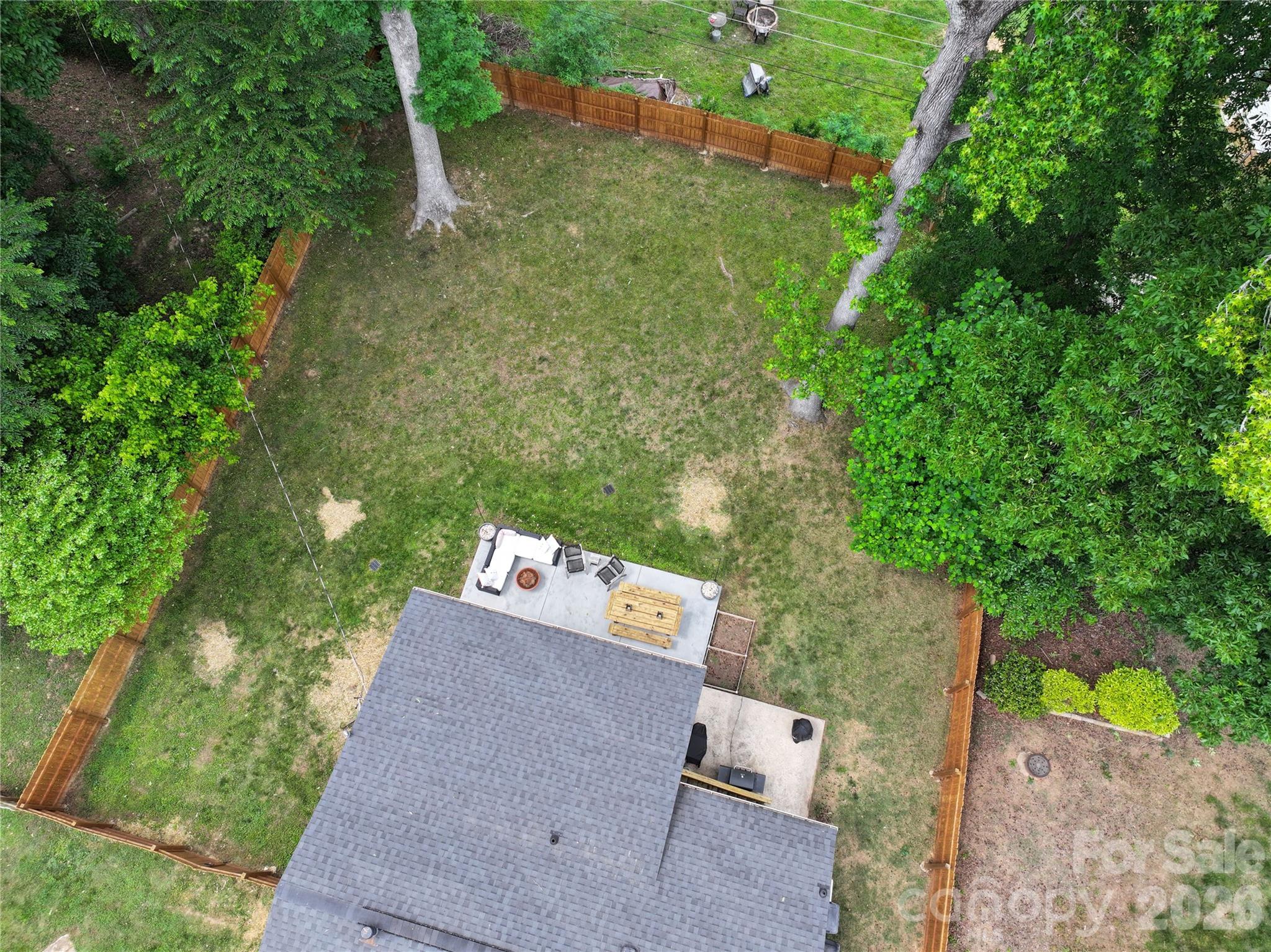 3821 Dunwoody Drive