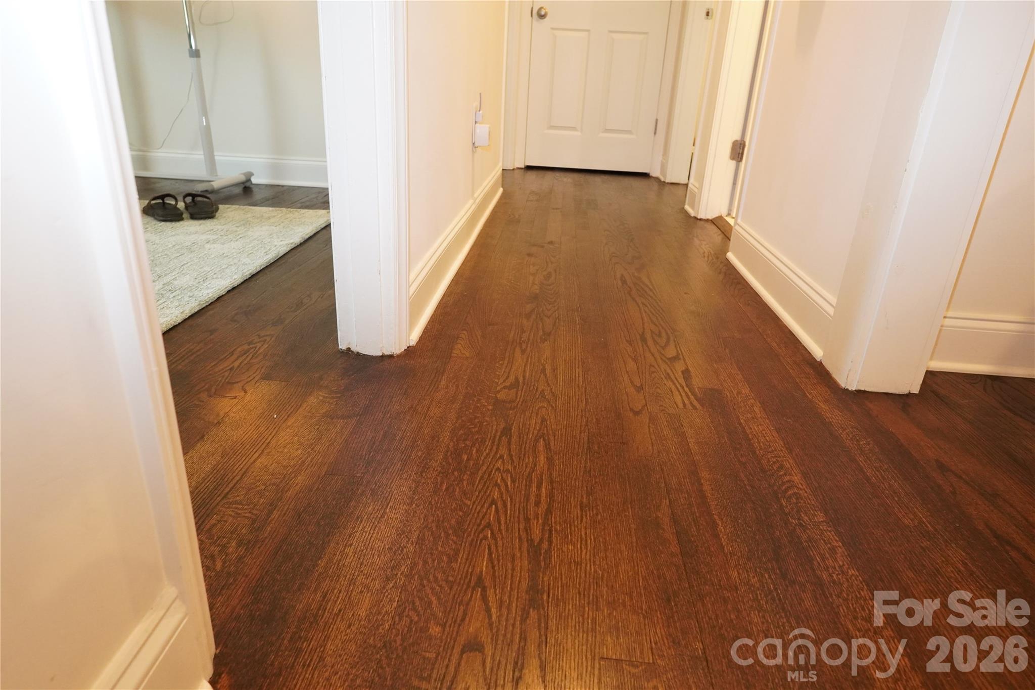 3821 Dunwoody Drive