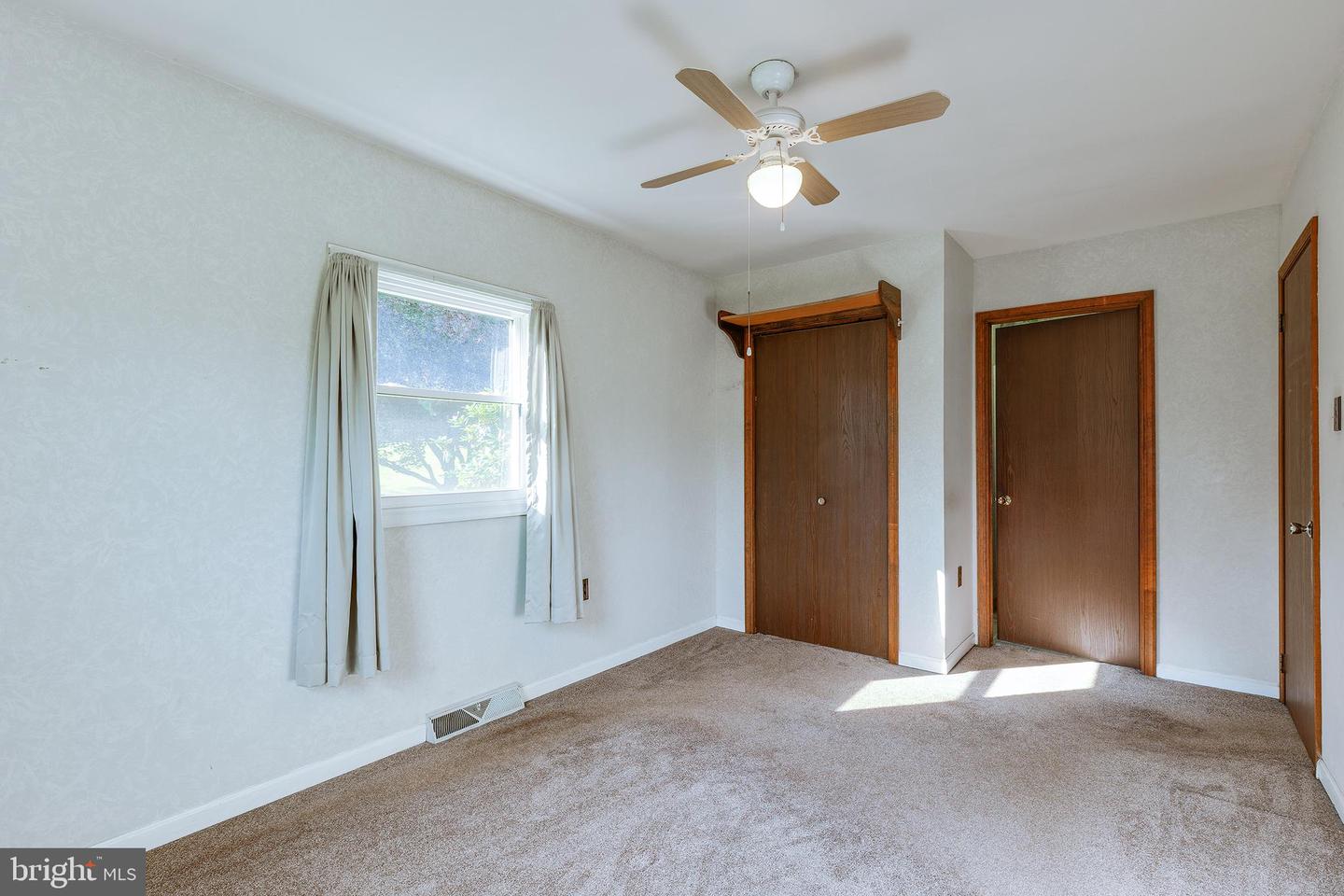 960 Furnace Hills Pike