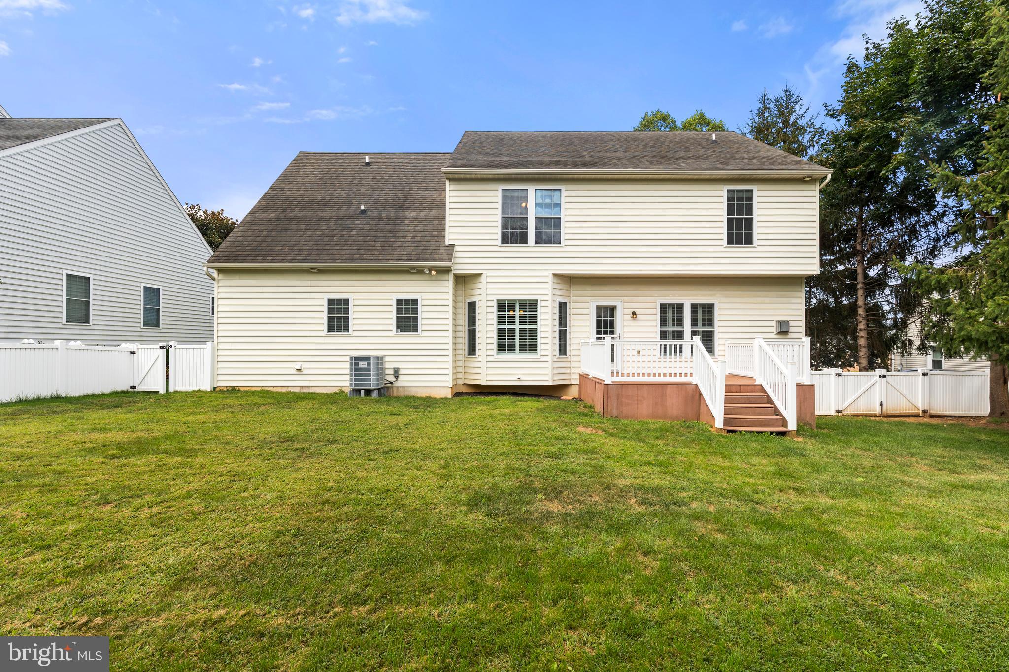 2717 Kreider Rd
