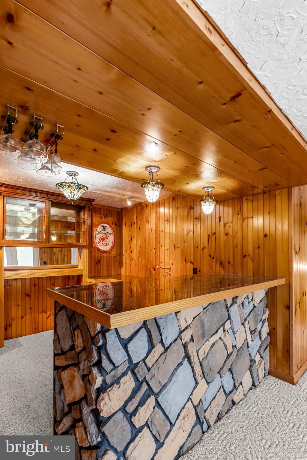 655 WHITE OAK ROAD