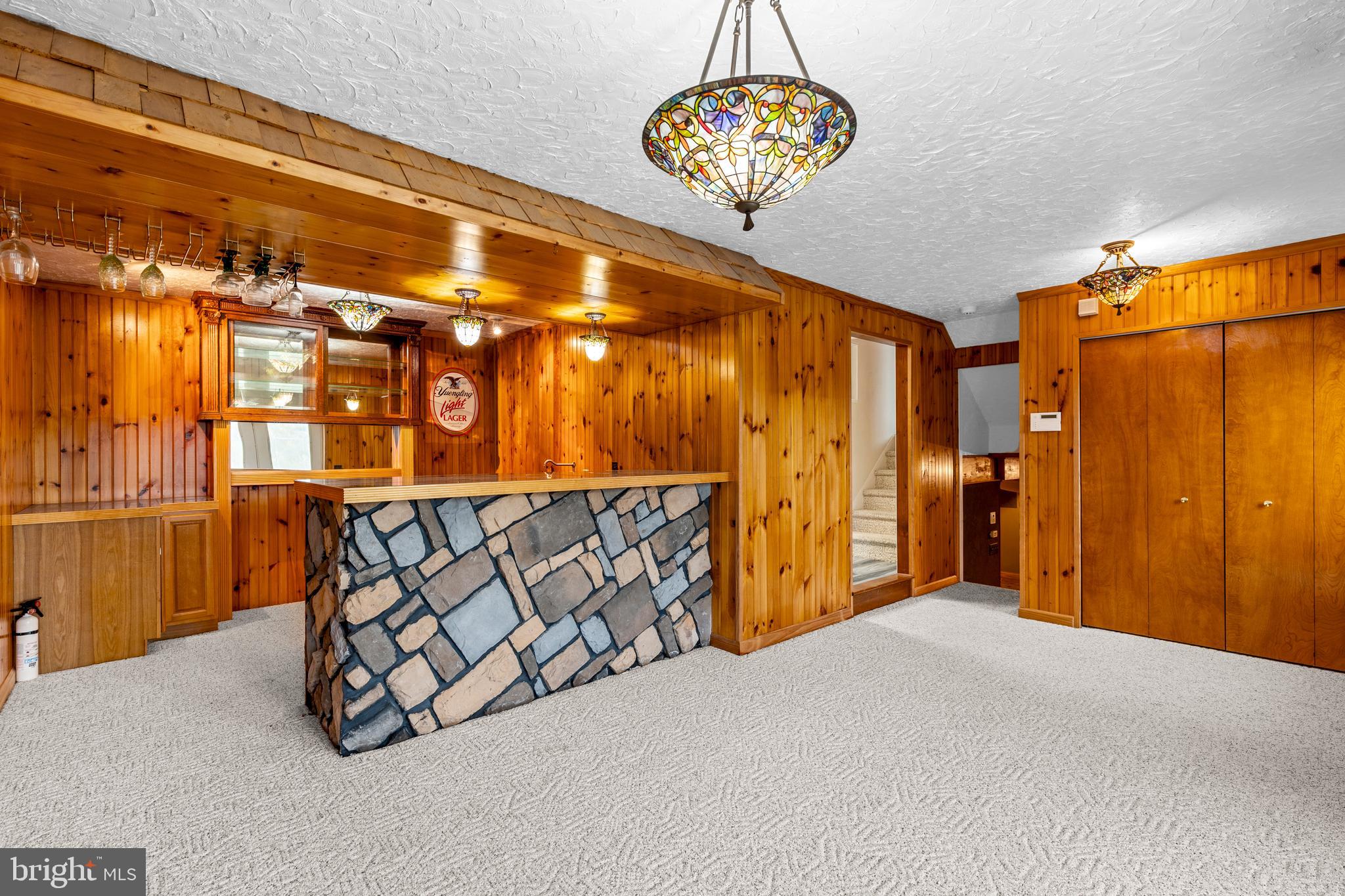 655 WHITE OAK ROAD
