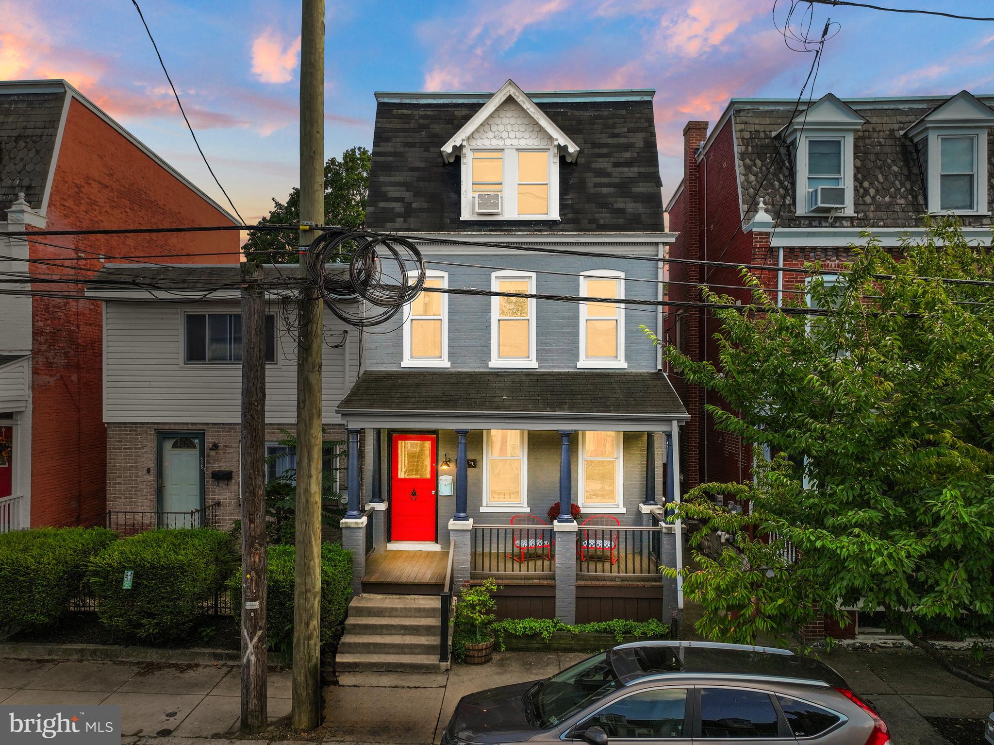 634 E CHESTNUT STREET