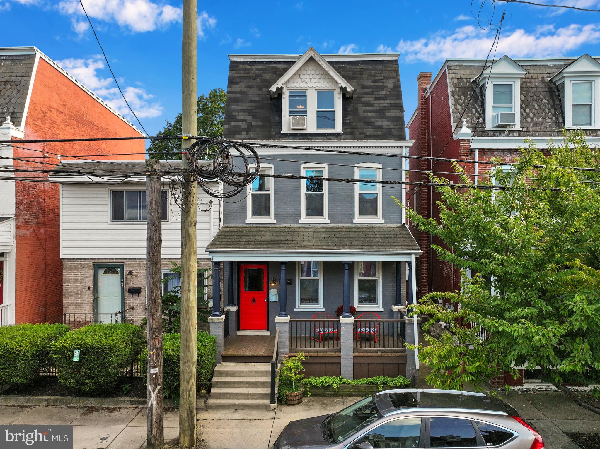 634 E CHESTNUT STREET