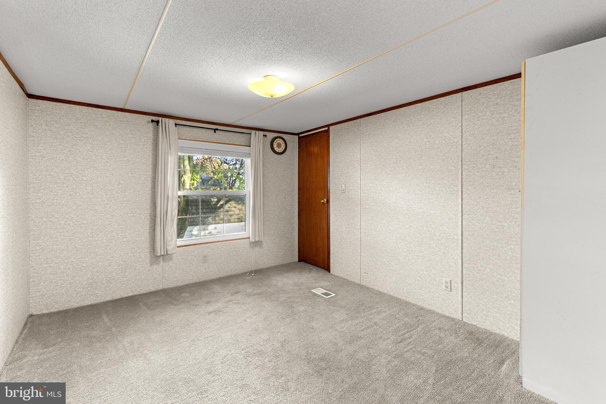 111 PHEASANT RIDGE CIRCLE