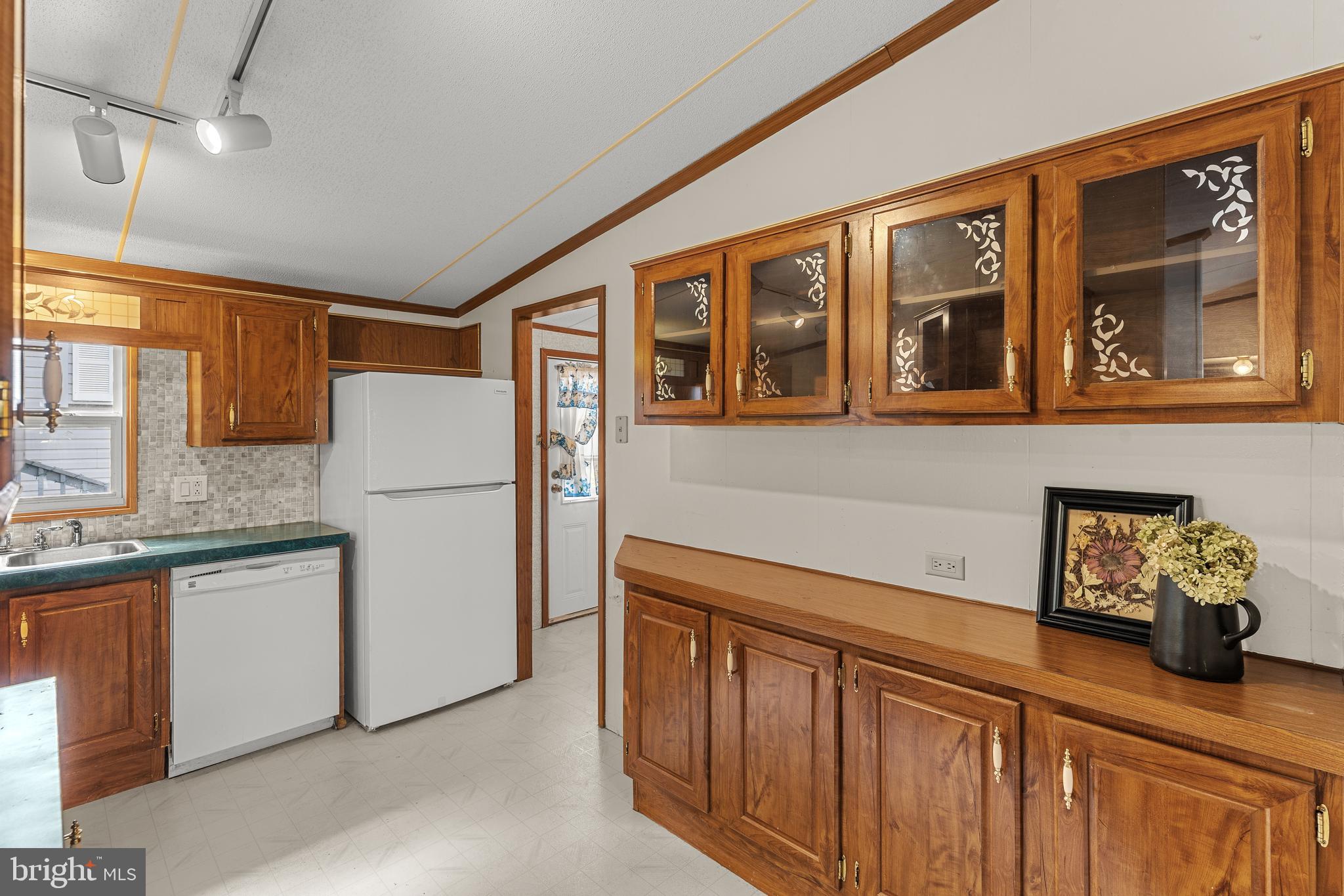 111 PHEASANT RIDGE CIRCLE