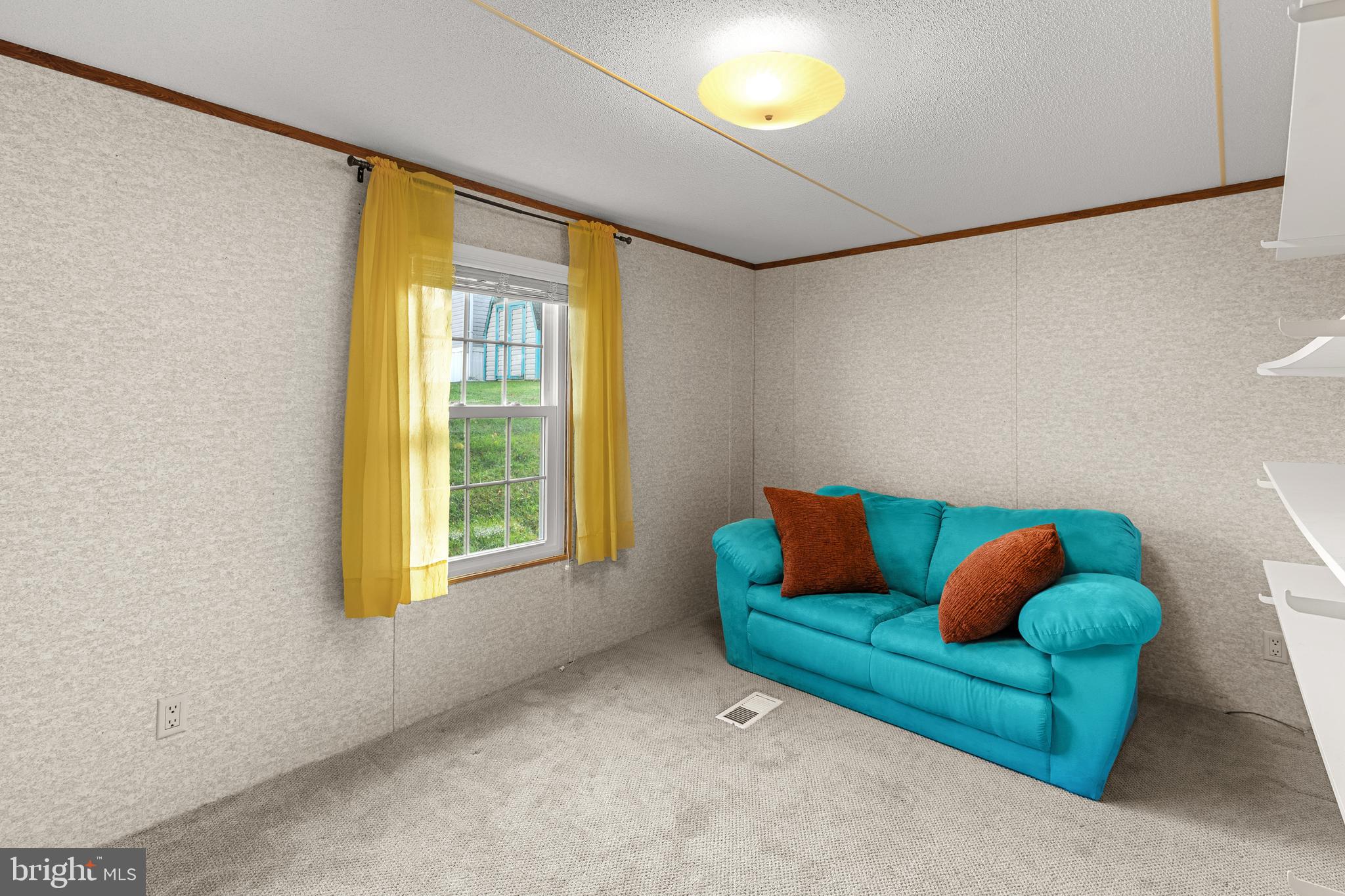 111 PHEASANT RIDGE CIRCLE