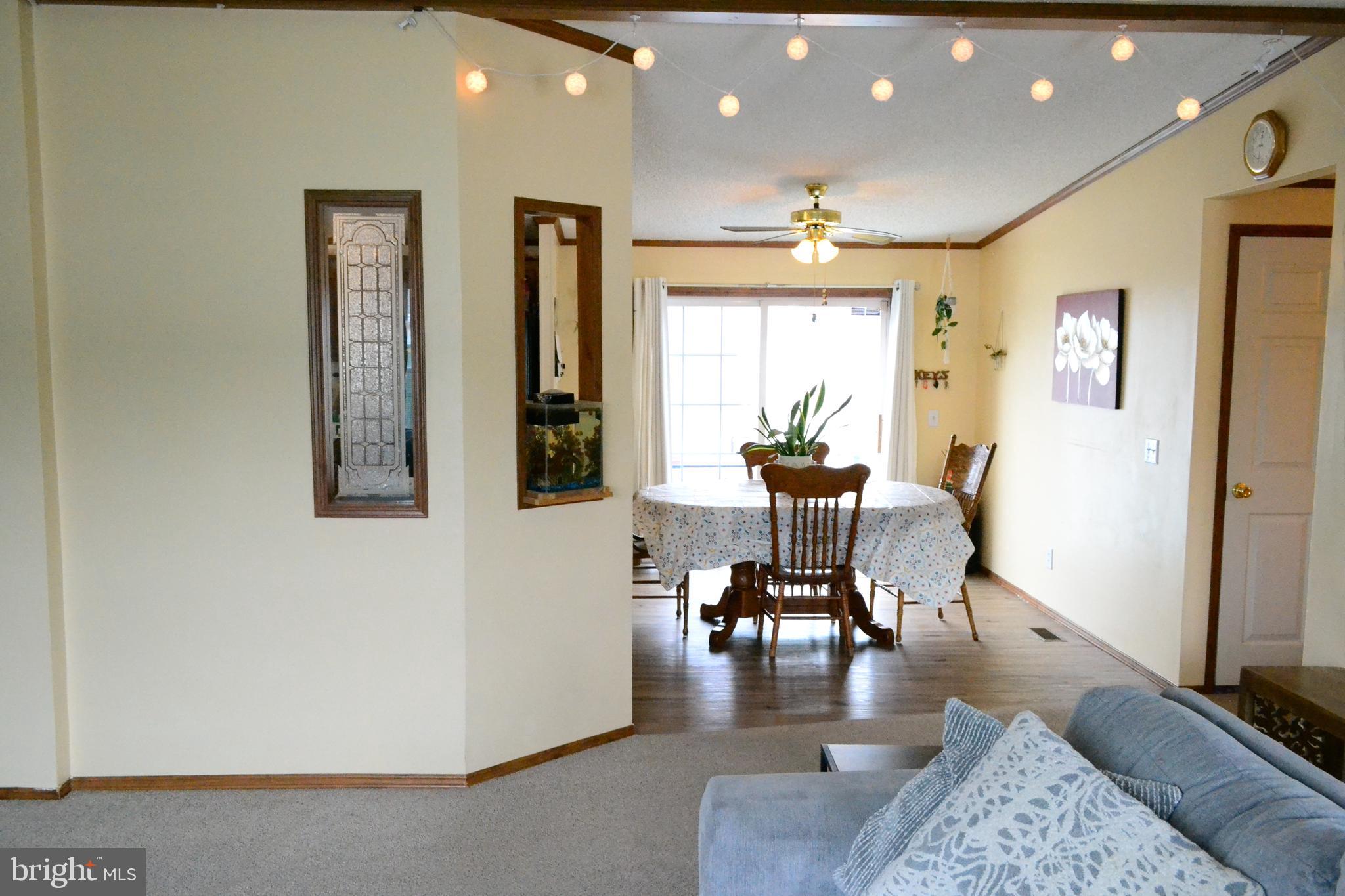 105 BRIDLEWOOD COURT S