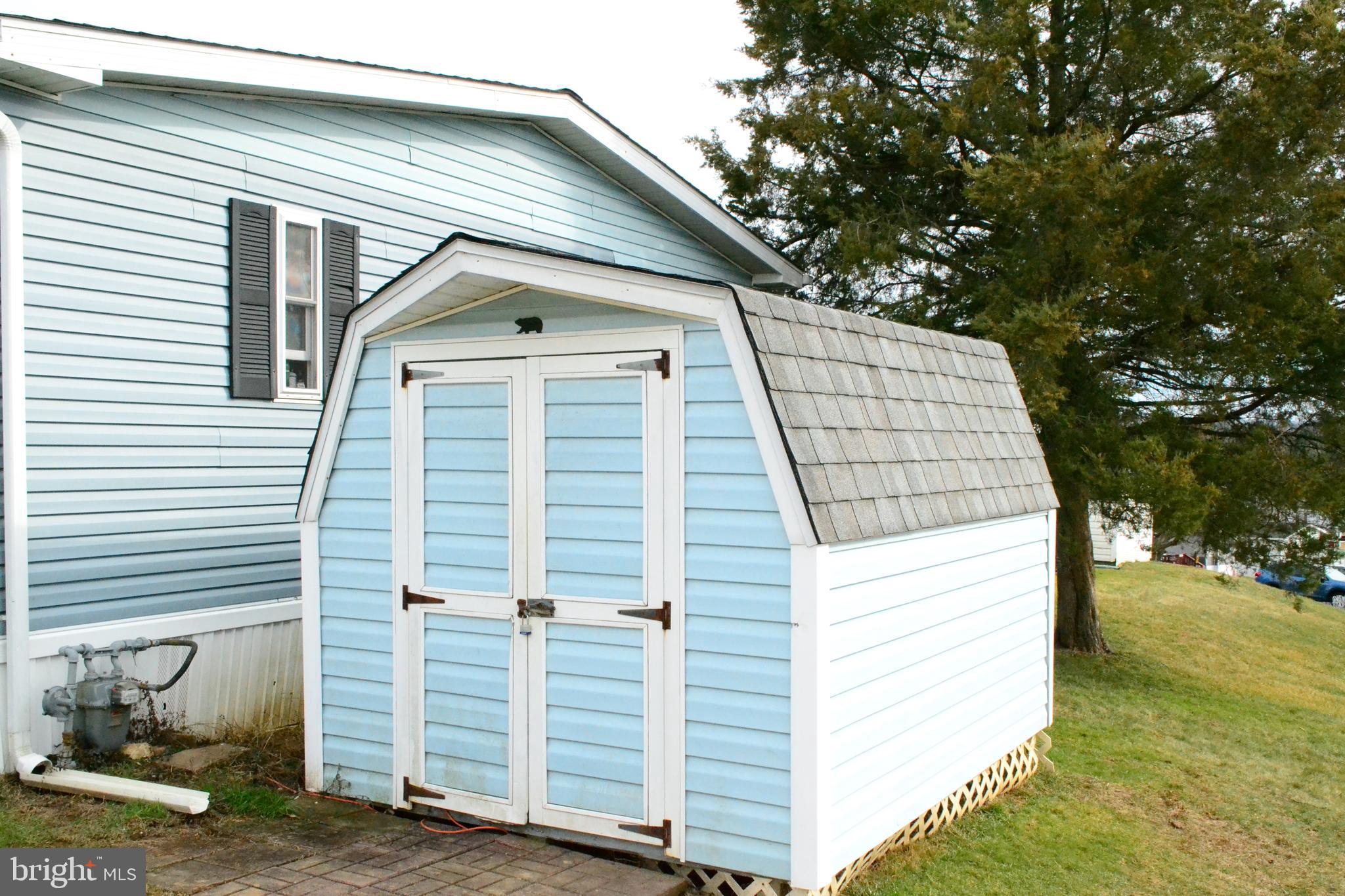 105 BRIDLEWOOD COURT S