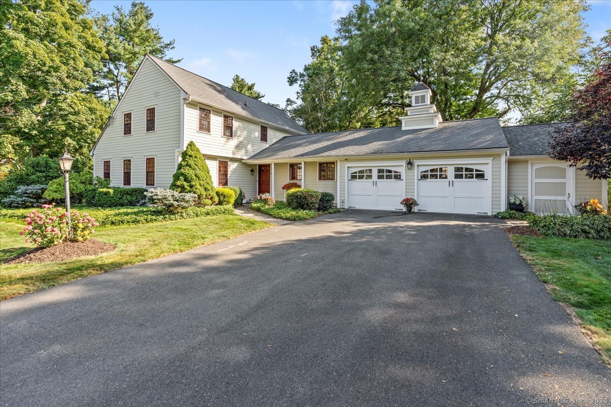 10 Randall Drive