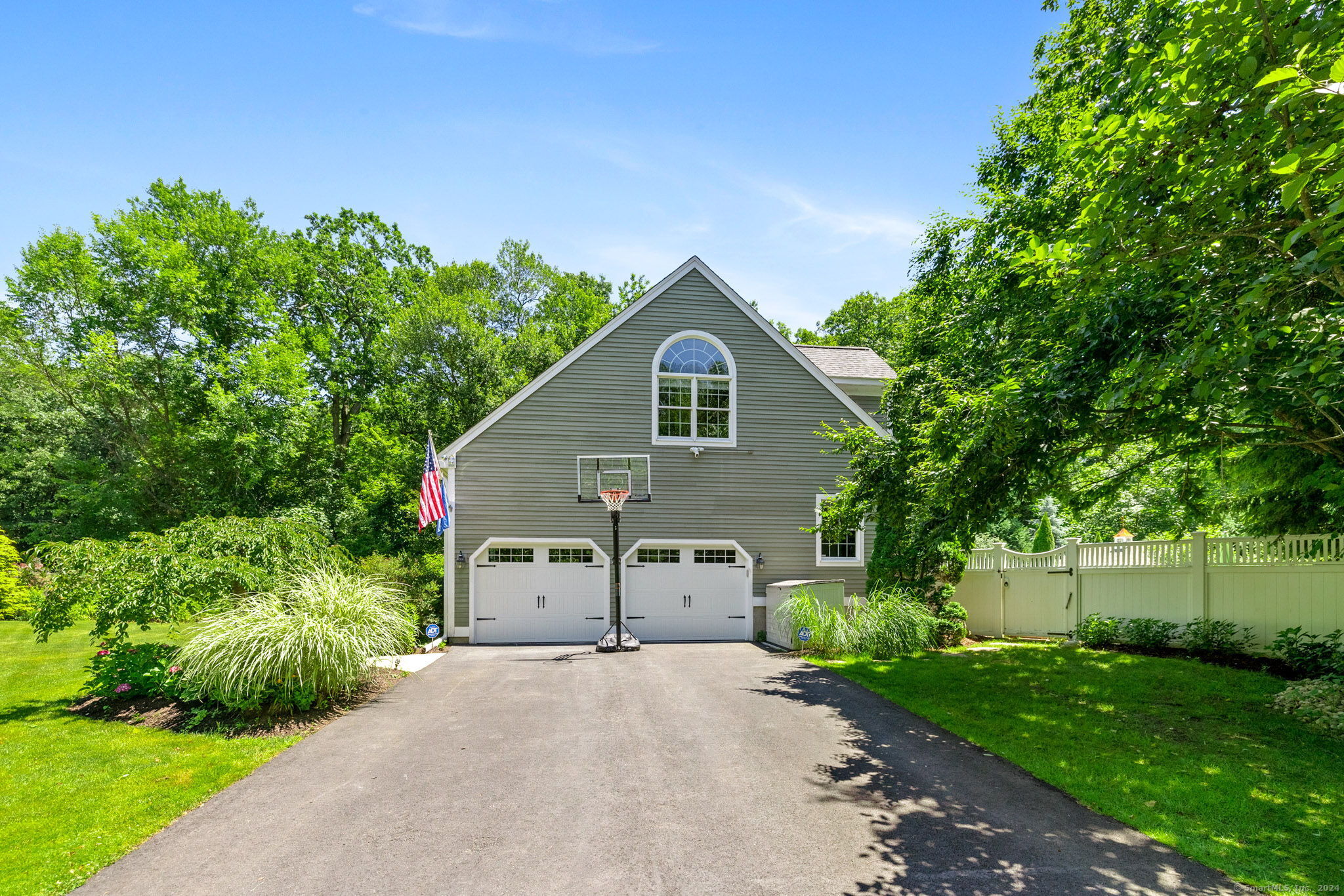 1 Boxwood Road
