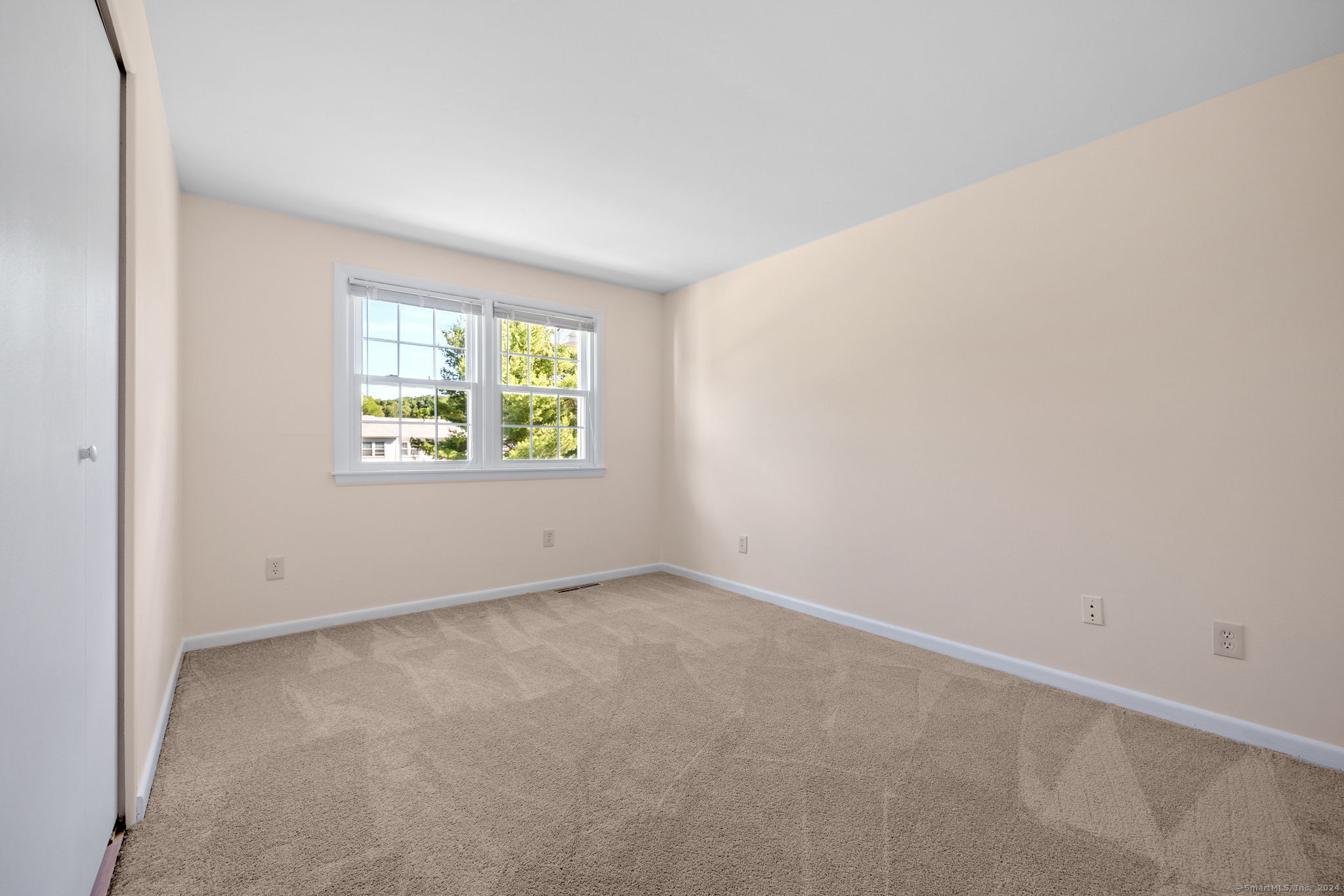 27 Esquire Drive D