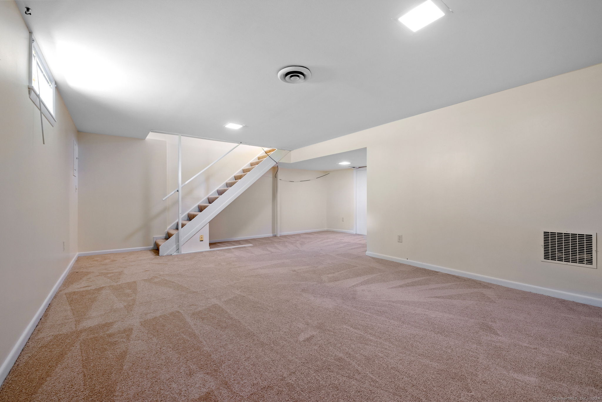 27 Esquire Drive D