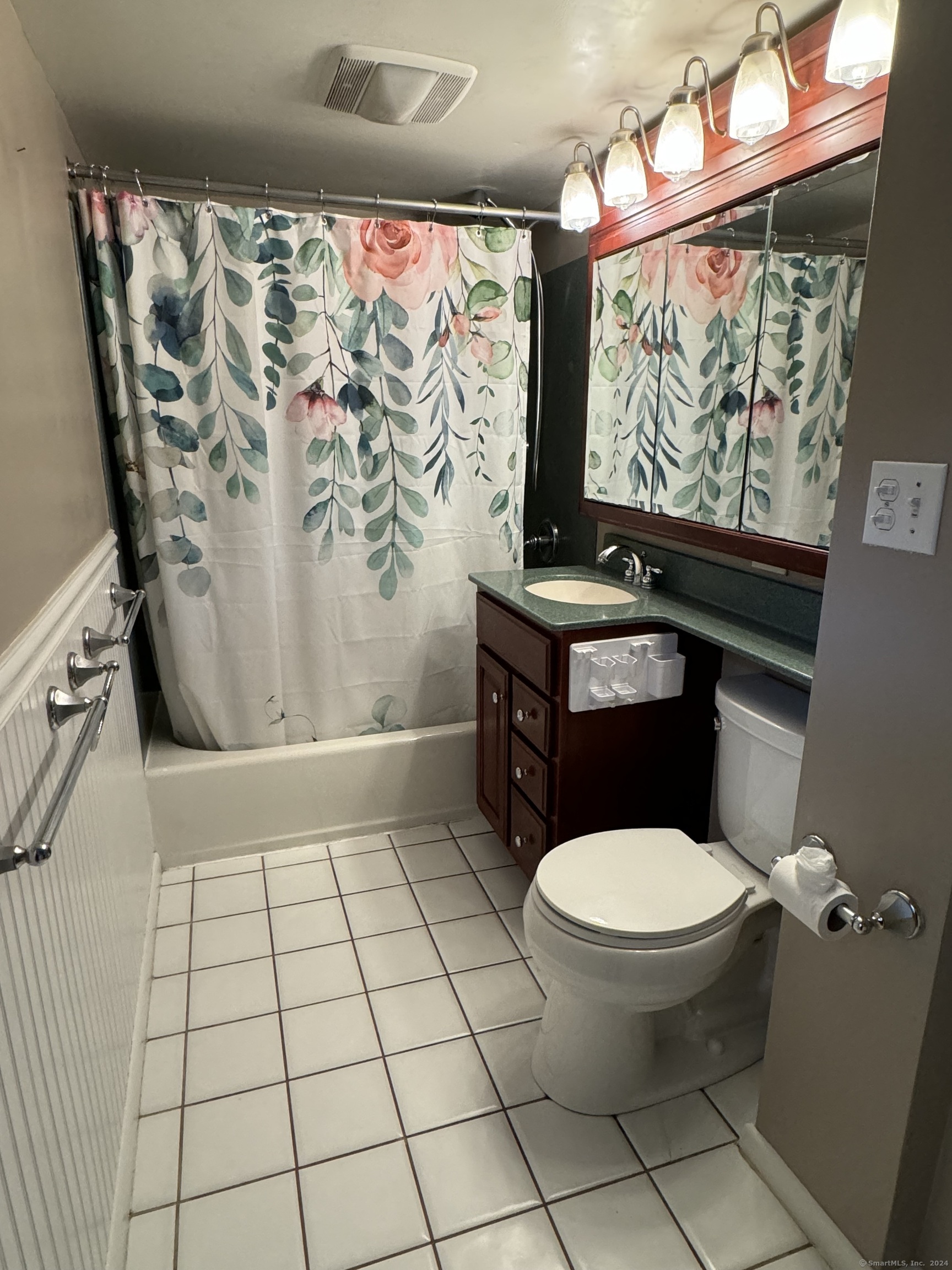38 Indian Drive