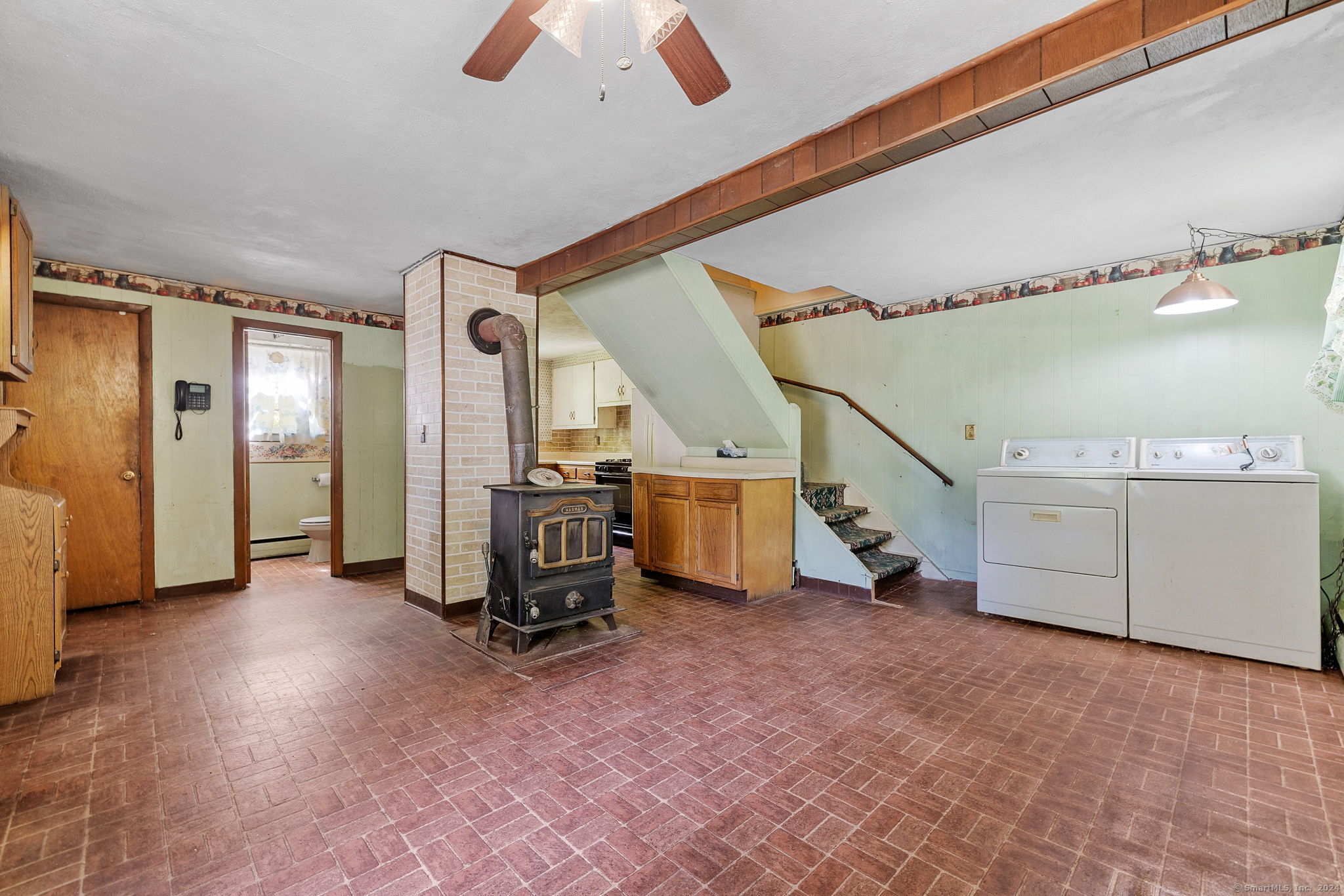143 Boulevard Road