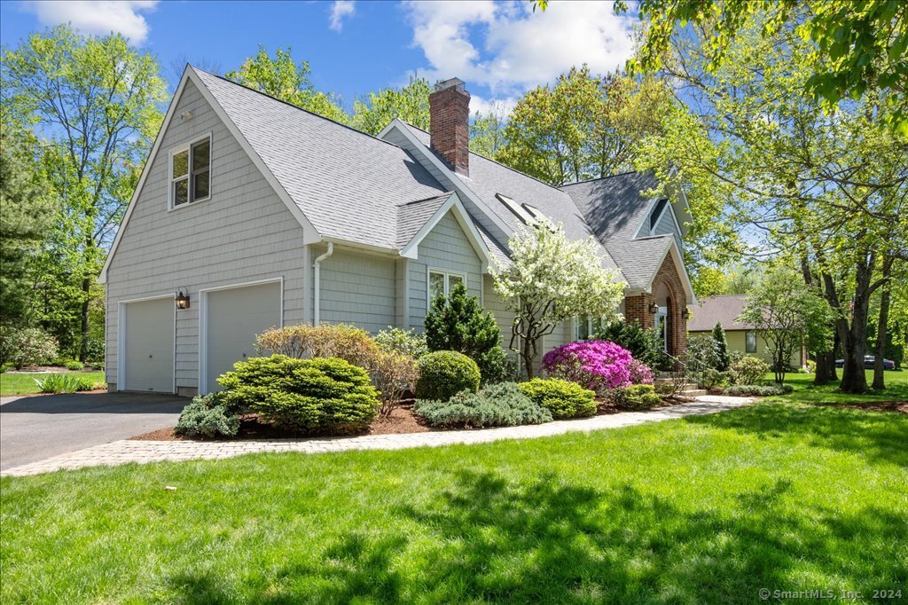 56 Cambridge Drive