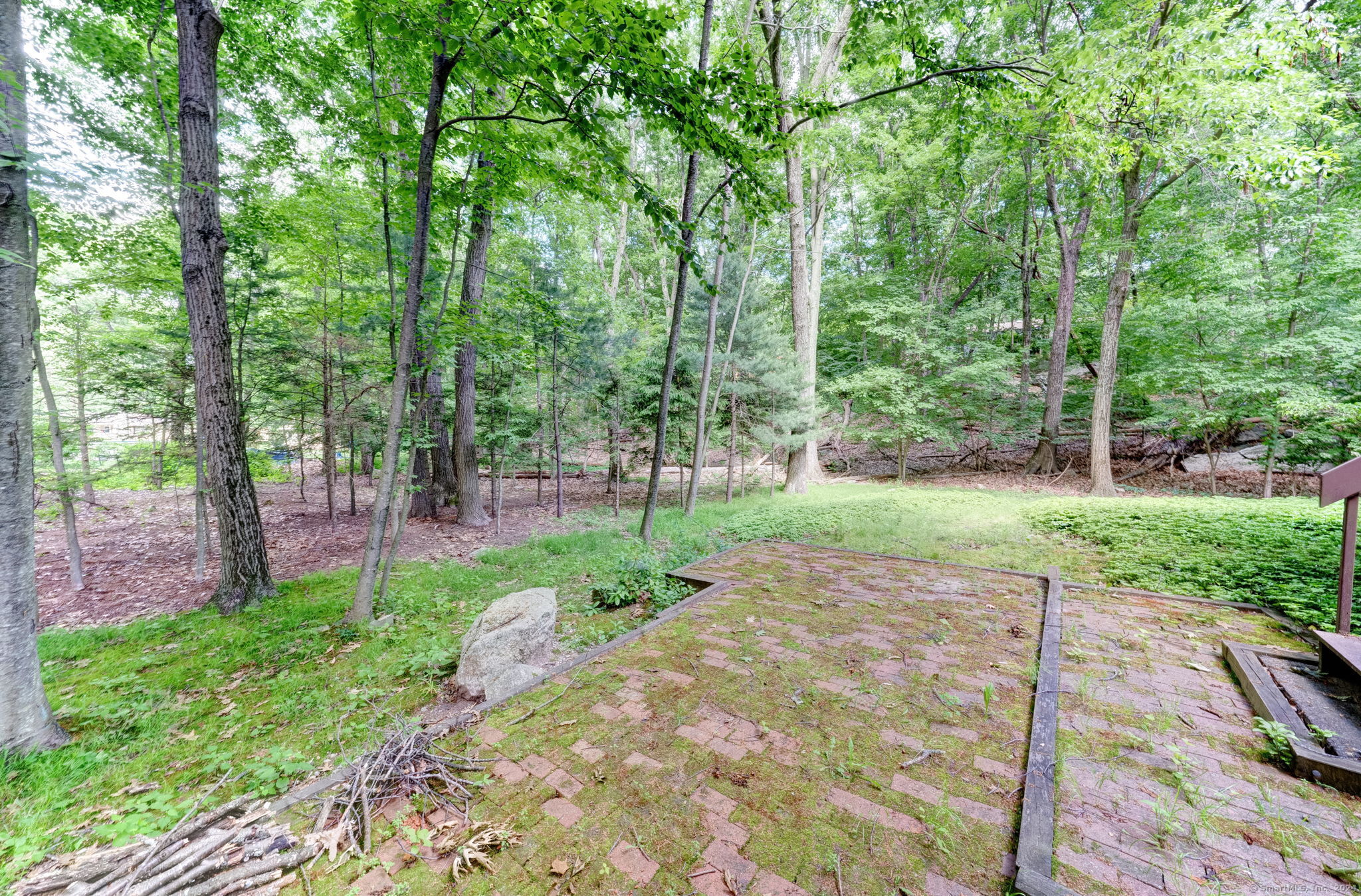 18 Briarwood Lane