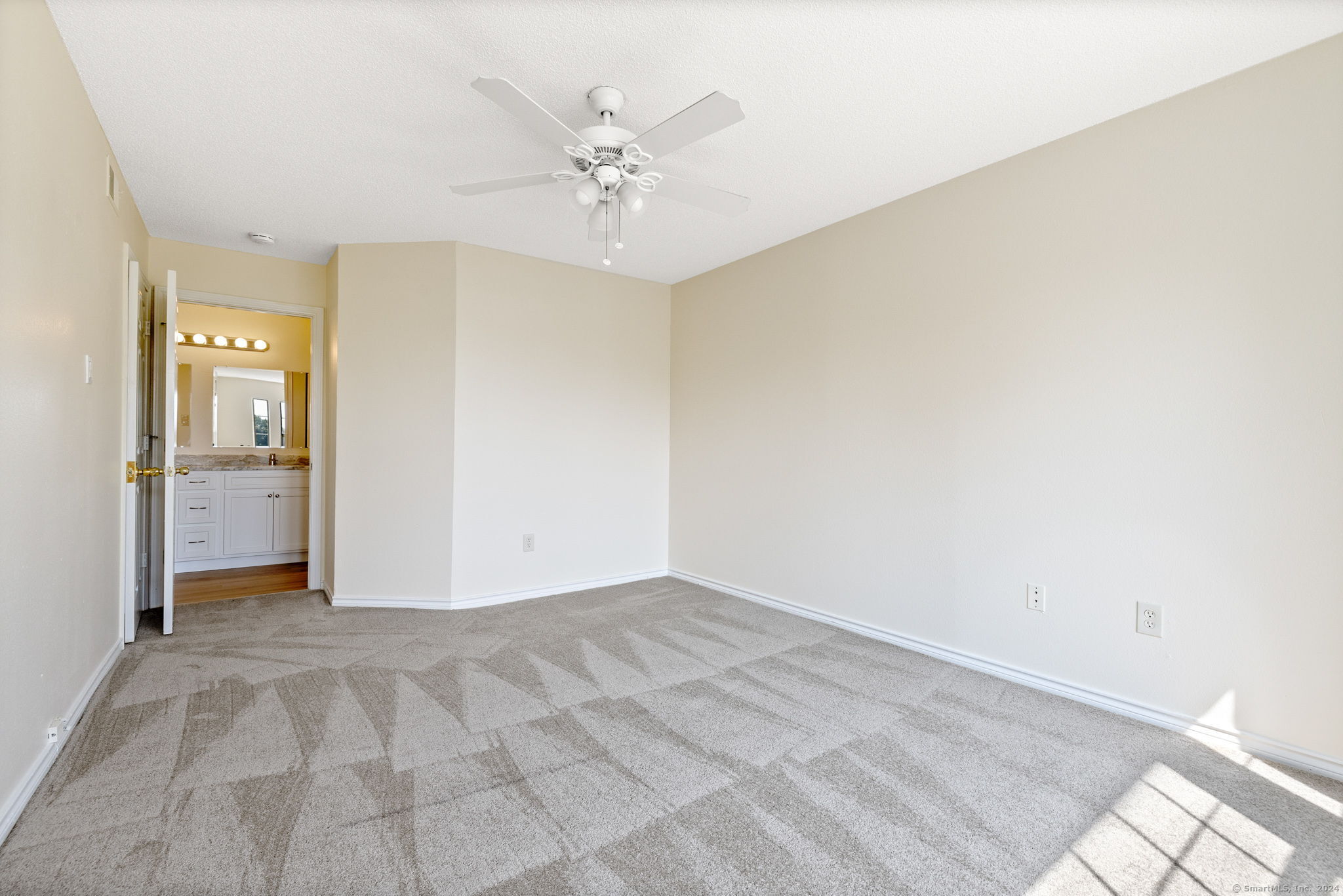 31 High Street APT 5307