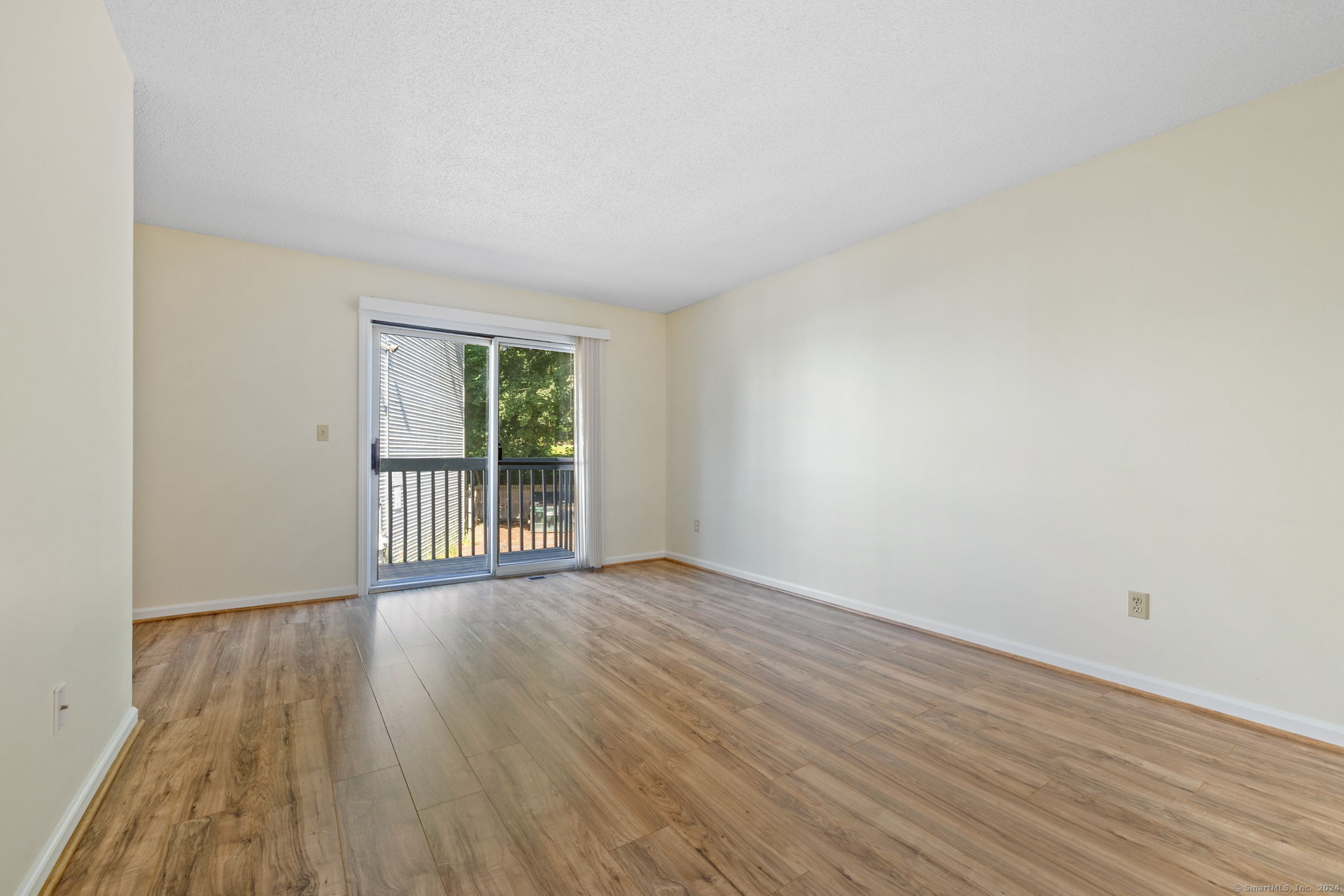 239 Glen Street 4A