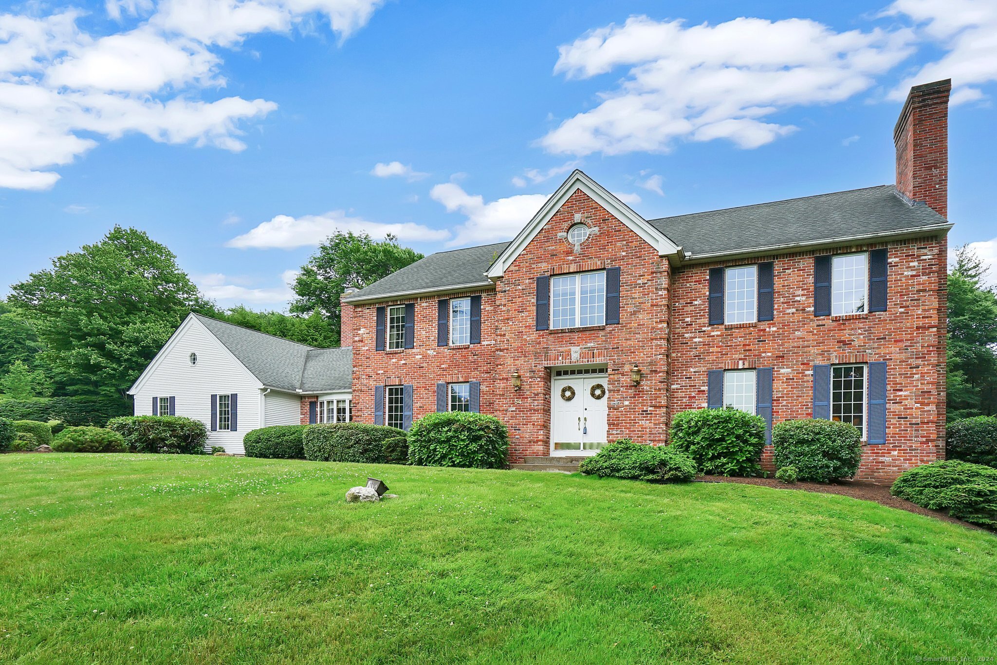 54 Eaglebrook Drive