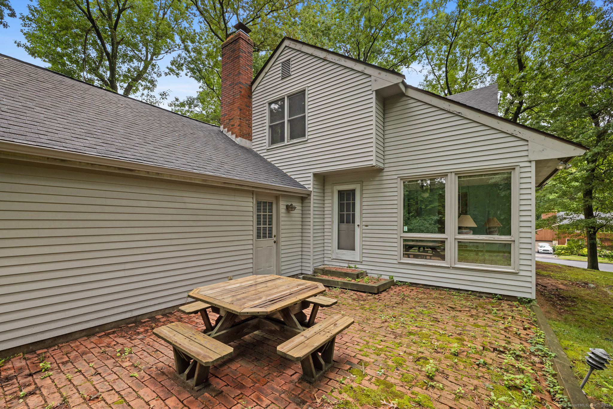 98 Homestead Drive