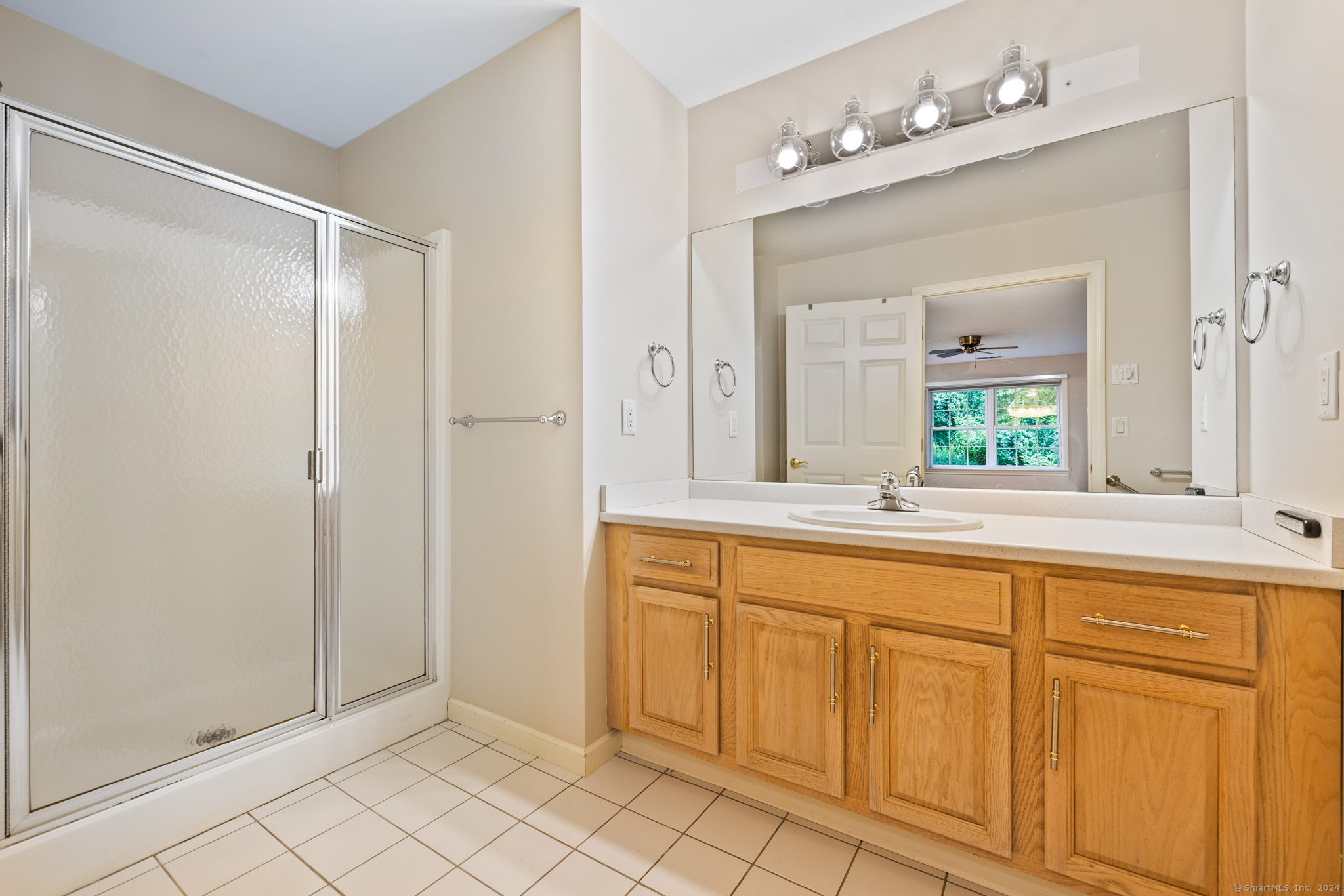 25 Henley Way 25