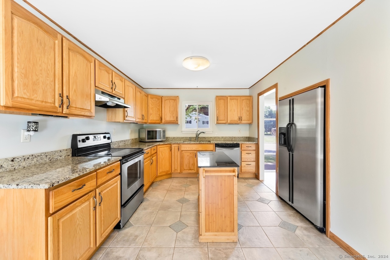 39 Niles Drive