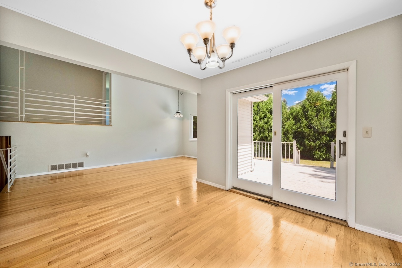 39 Niles Drive