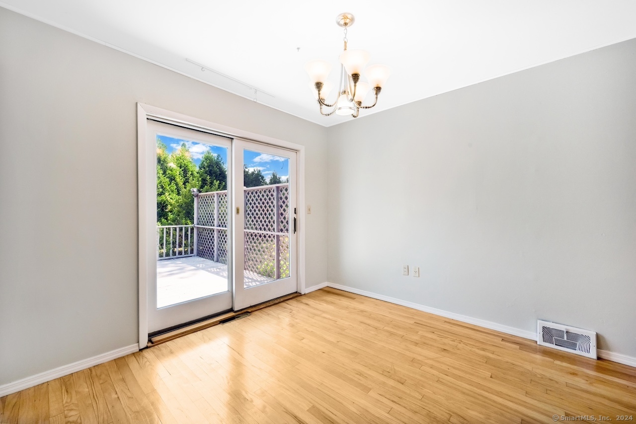 39 Niles Drive